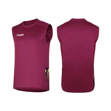 Yengsiz futbol mashg'ulot formasi